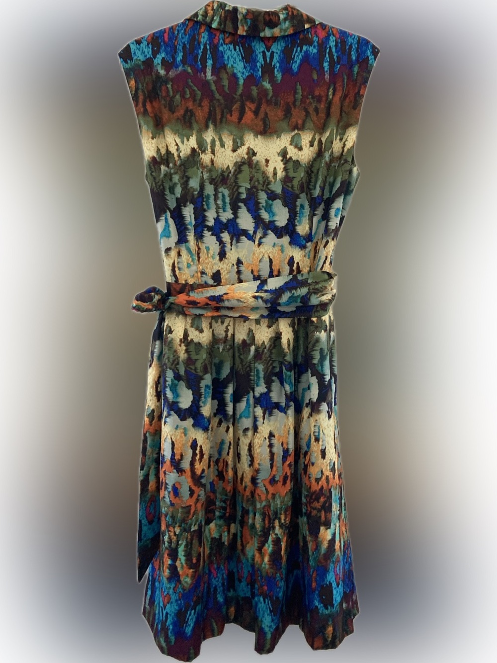 Ellen Tracy Dress - Picture 3 of 10